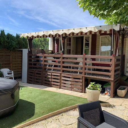 Havre De Paix Bord De Saone Avec Jacuzzi Ξενοδοχείο Massieux Εξωτερικό φωτογραφία